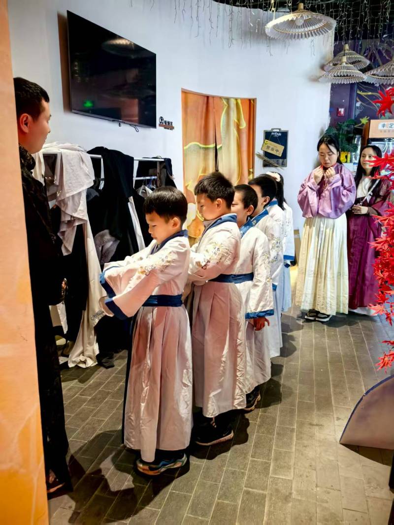 阿拉善右旗文旅策划公司